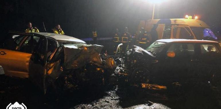 Dos heridos de consideración en accidente a la altura de Villaviciosa