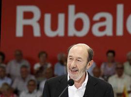 Rubalcaba: \"Cada diputado socialista es una garantía\" para \"la cohesión social y la convivencia\"