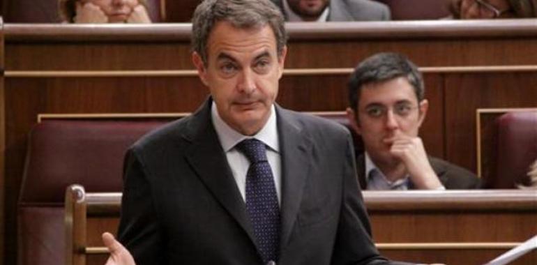 Zapatero: "Con la contención a que nos obliga la historia, legítima satisfacción por la victoria de la democracia" 