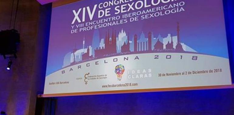 Carcedo destaca el compromiso del Gobierno para activar la Estrategia de Salud Sexual y Reproductiva