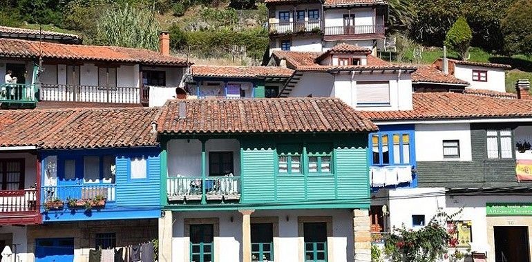 Los Pueblos más Bonitos de España ya lucen Tazones