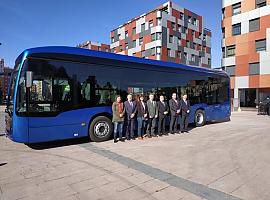 Oviedo estrena el primer autobús totalmente eléctrico para transporte urbano