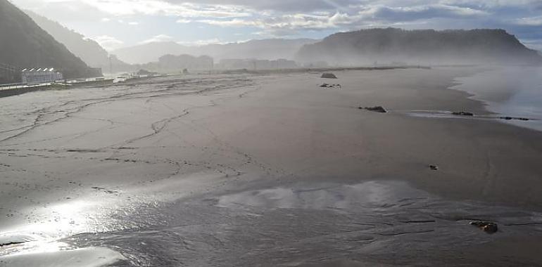 Medio Ambiente iniciará mañana la limpieza en las playas de Santa Marina y Los Quebrantos