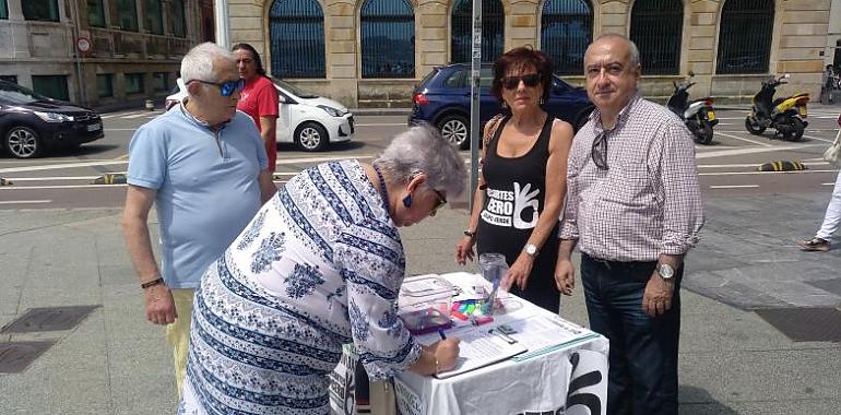 Recortes Cero Asturias hace campaña de inscritos