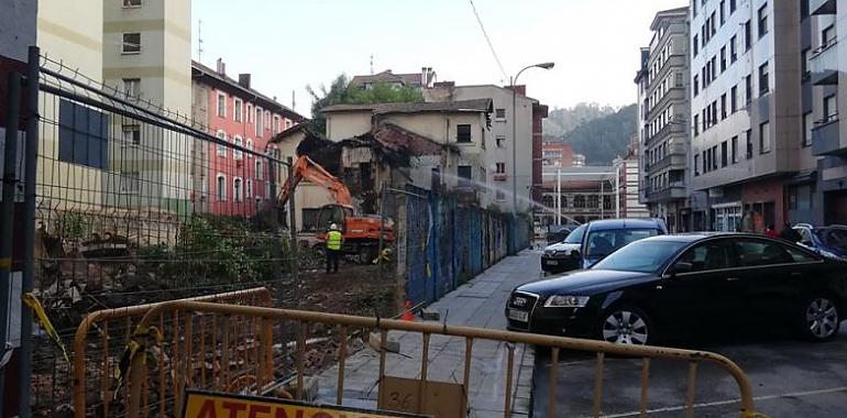 Arrancan en Mieres las obras del aparcamiento de la calle La Pista con fondos Feder