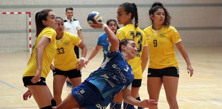 El Oviedo Balonmano Femenino se enfrentará mañana en Vigo al Carballal