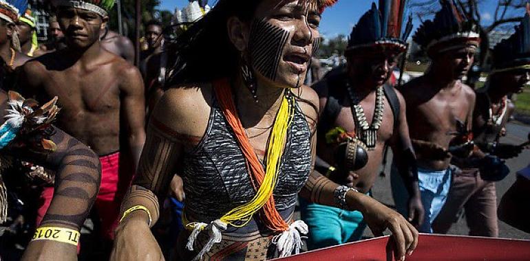 Líderes indígenas brasileños comienza hoy una gira por Europa para denunciar violaciones de derechos 