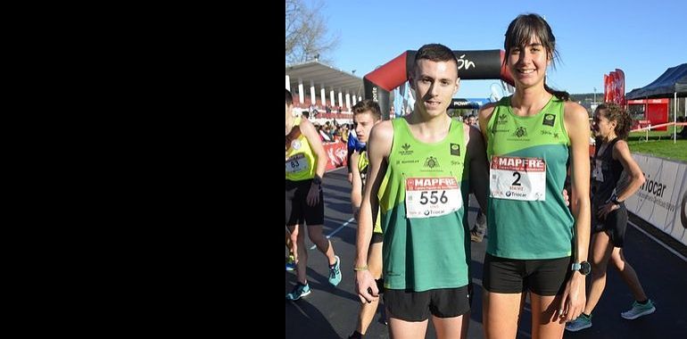 Alejandro Onís y Beatriz Álvarez ganan la Popular de Nochebuena de Gijón 