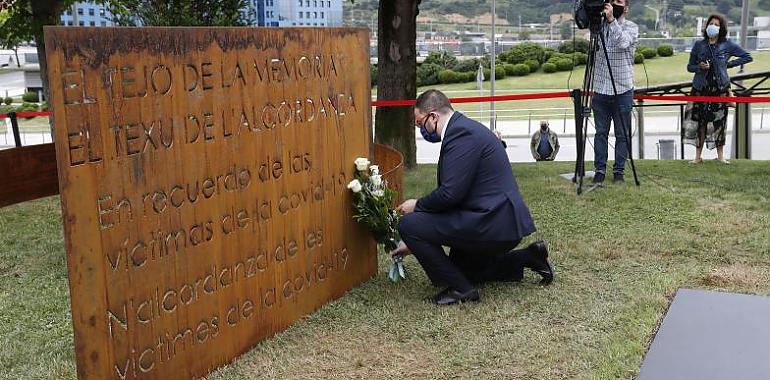 Adrián Barbón: Asturias sabrá honrar a las víctimas de la pandemia y no las olvidará