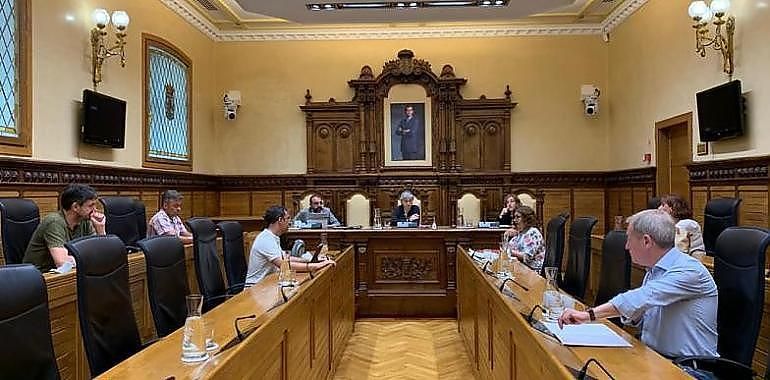 El Pleno aprueba propuesta de VOX para limpieza de los caminos rurales de Gijón