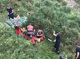 Herido en salida de moto en San Roque lAcebal de Llanes