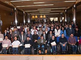 20 jóvenes con discapacidad de Asturias mejoraron su formación con becas ONCE