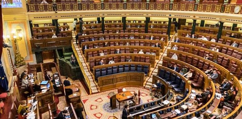 La corrupción del PP contra España se abre paso en el Congreso