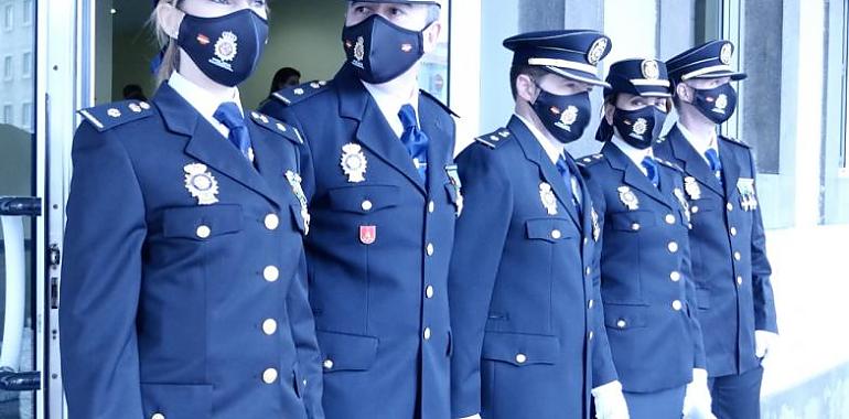 Dos de los cinco nuevos inspectores de la Policía Nacional eligen destino en Asturias