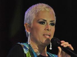 Magistral concierto de Eugenia León hace vibrar a los chetumaleños