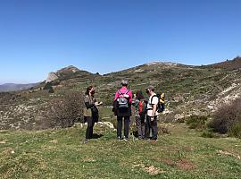 La Fundación Oso de Asturias asesorará a los visitantes en los enclaves naturales con mayor afluencia