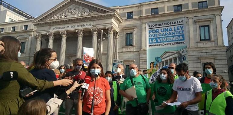 Más de 150 entidades y 9 grupos parlamentarios exigen que se apruebe la Ley de garantía del derecho a la vivienda digna y adecuada