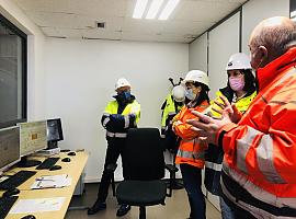 El secretario de estado de Medio Ambiente visita Cogersa para conocer los retos de futuro de Asturias en relación con la gestión de residuos