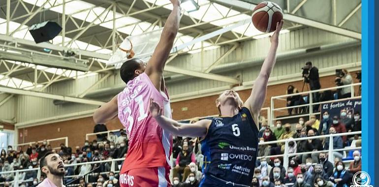 El Unicaja Banco Oviedo cae ante Movistar Estudiantes