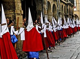 Exposición fotográfica de la Semana Santa Avilés 2022 resultante del concurso fotográfico organizado por la Junta de Cofradías y Hermandades 