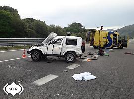 Herido grave en accidente de tráfico esta mañana a la altura de Llanes