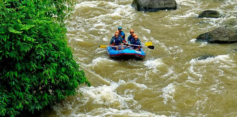 ¿Te gusta hacer rafting Estos son los mejores ríos de España para practicarlo