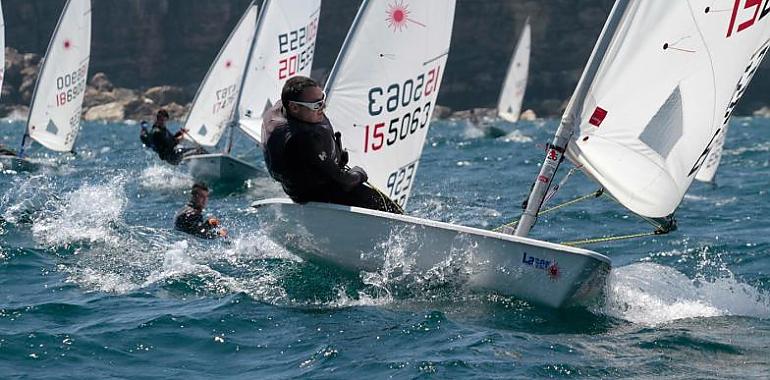 Este fin de semana se celebra en la bahía de Gijón el Campeonato de Asturias ILCA 6