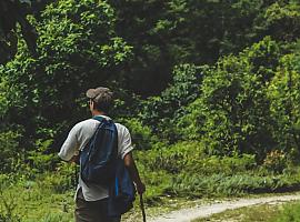 Nueva edición de ‘Caminando por la vida’ / ‘Caleyando pela vida’