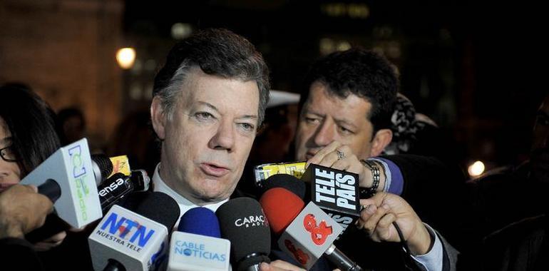 Santos, dispuesto a "abrir la puerta" a una negociación política con las FARC