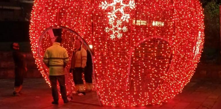 Mañana viernes la Navidad ilumina Cangas del Narcea