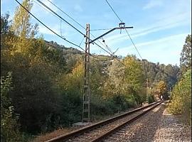 Robo de materiales críticos y vandalismo contra las obras de mejora de la línea Gijón-Laviana 