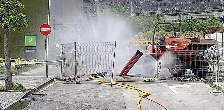 70 personas desalojadas por la fuga de gas de esta tarde en Langreo