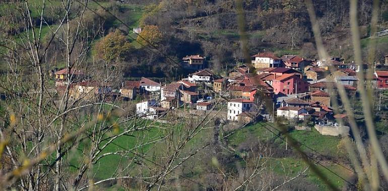 Salen a licitación las obras de mejora de la travesía de Sobrefoz, en Ponga, por 150.000 euros