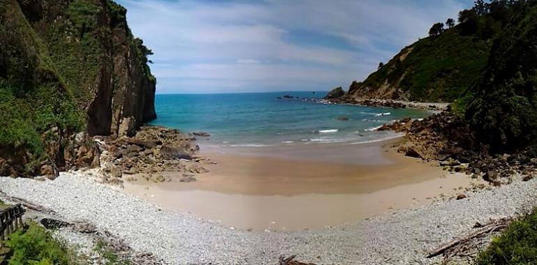 Triste fallecimeinto de un hombre en la tarde de ayer en la playa de Xilo en Muros de Nalón