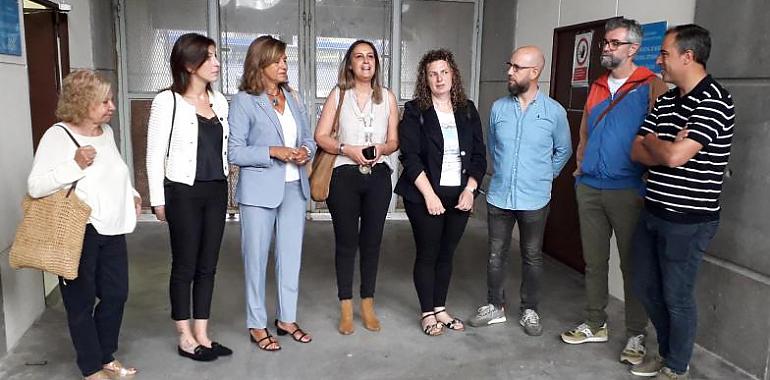 Rita Camblor ha asistido hoy a la inauguración del tercer curso de la sexta promoción de la Escuela de Verano de Asturianía