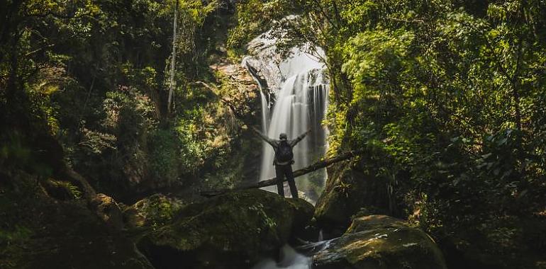 CUATRO RUTAS FÁCILES Y CUATRO DIFÍCILES ,DISFRUTA DEL SENDERISMO EN ASTURIAS 