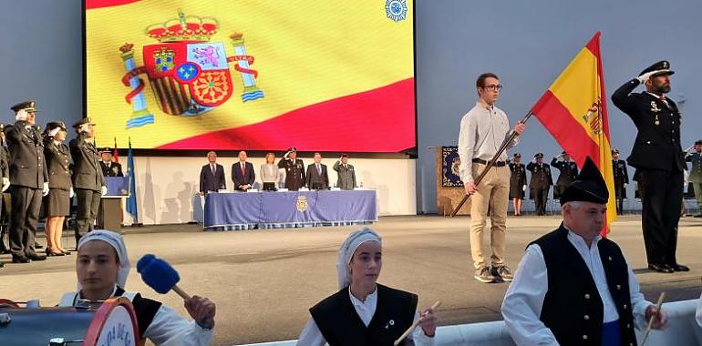 La Delegación del Gobierno presente en el acto por el Día de la Policía Nacional 