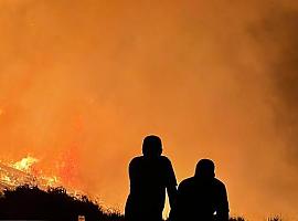 A estas horas se contabilizan en Asturias doce incendios forestales