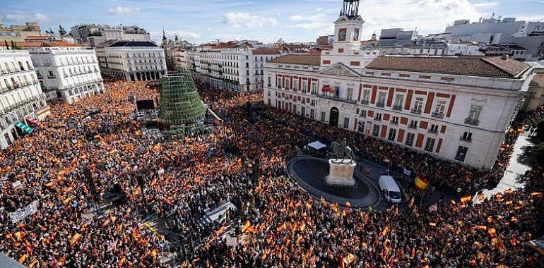 Protestas masivas contra la ley de amnistía propuesta por Sánchez