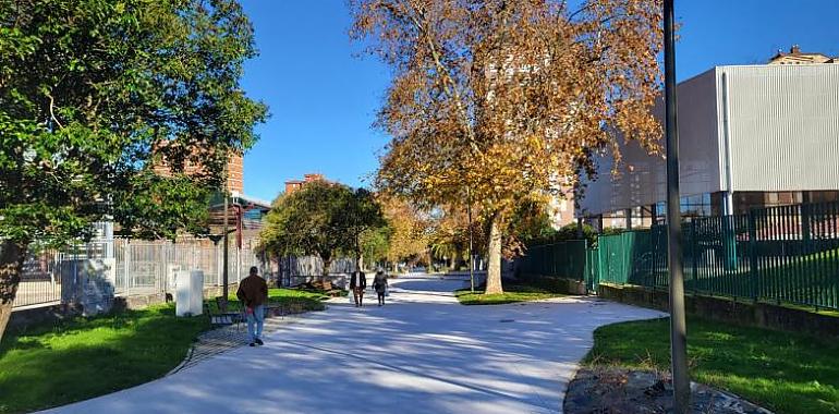 Gijón celebra la finalización de la renaturalización de la calle Puerto de Somiedo