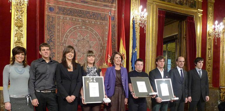 Navarra reconoce la contribución de policías y jueces en la lucha contra ETA 