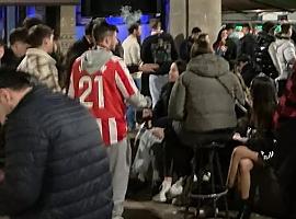 Motivos futbolísticos detrás de una multitudinaria pelea en Gijón con varios heridos