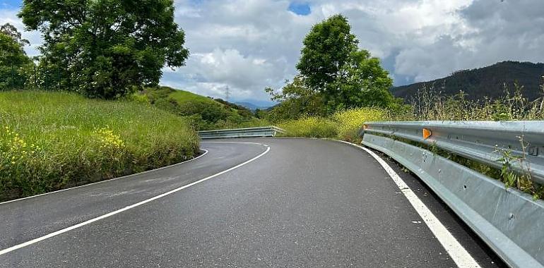 Fomento completa la mejora de la carretera AS-237 entre Grullos y La Peral con una inversión de 928.000 euros
