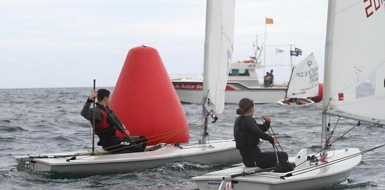 Despliegue de talento en el Campeonato de Asturias de Vela Ligera