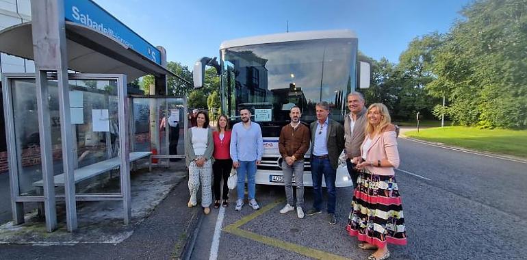 Nueva línea de autobús mejora la conexión entre La Fresneda, Llugones/Lugones y Parque Principado