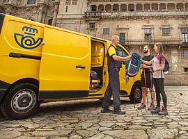 Correos lanza servicios especializados para peregrinos del Camino de Santiago este verano