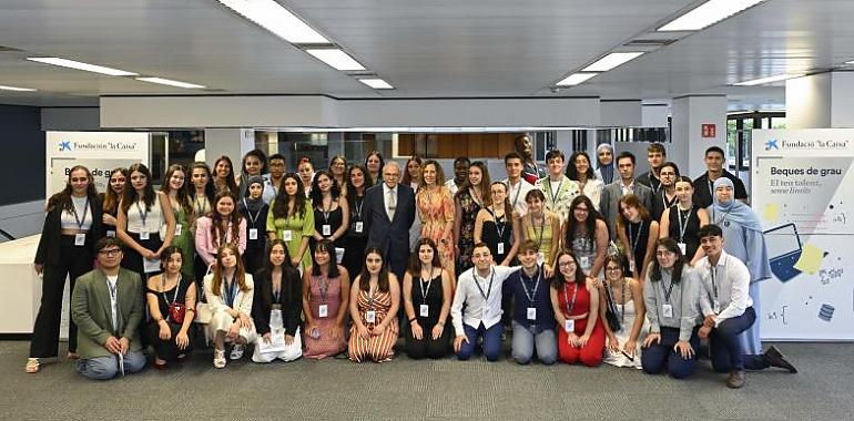 200 estudiantes con recursos limitados acceden a la universidad gracias a las Becas de la Fundación "la Caixa"