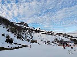 Asturias y León se unen para electrificar la estación de esquí Fuentes de Invierno con una inversión de 1,8 millones de euros