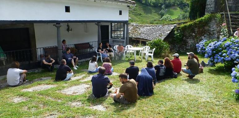 Sumérgete en la cultura asturiana: Actividades interesantes en la Universidá Asturiana de Branu