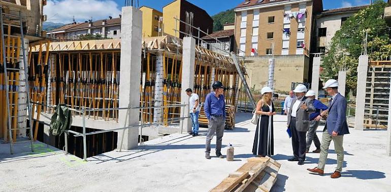 Acelera la construcción del nuevo centro de salud de La Pola, en Lena, con finalización prevista para octubre